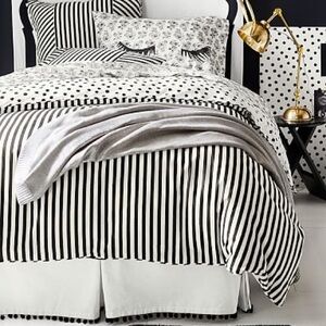 Pottery Barn Teen Emily & Meritt Reversible Cabana Stripe Duvet Cover Full/Queen